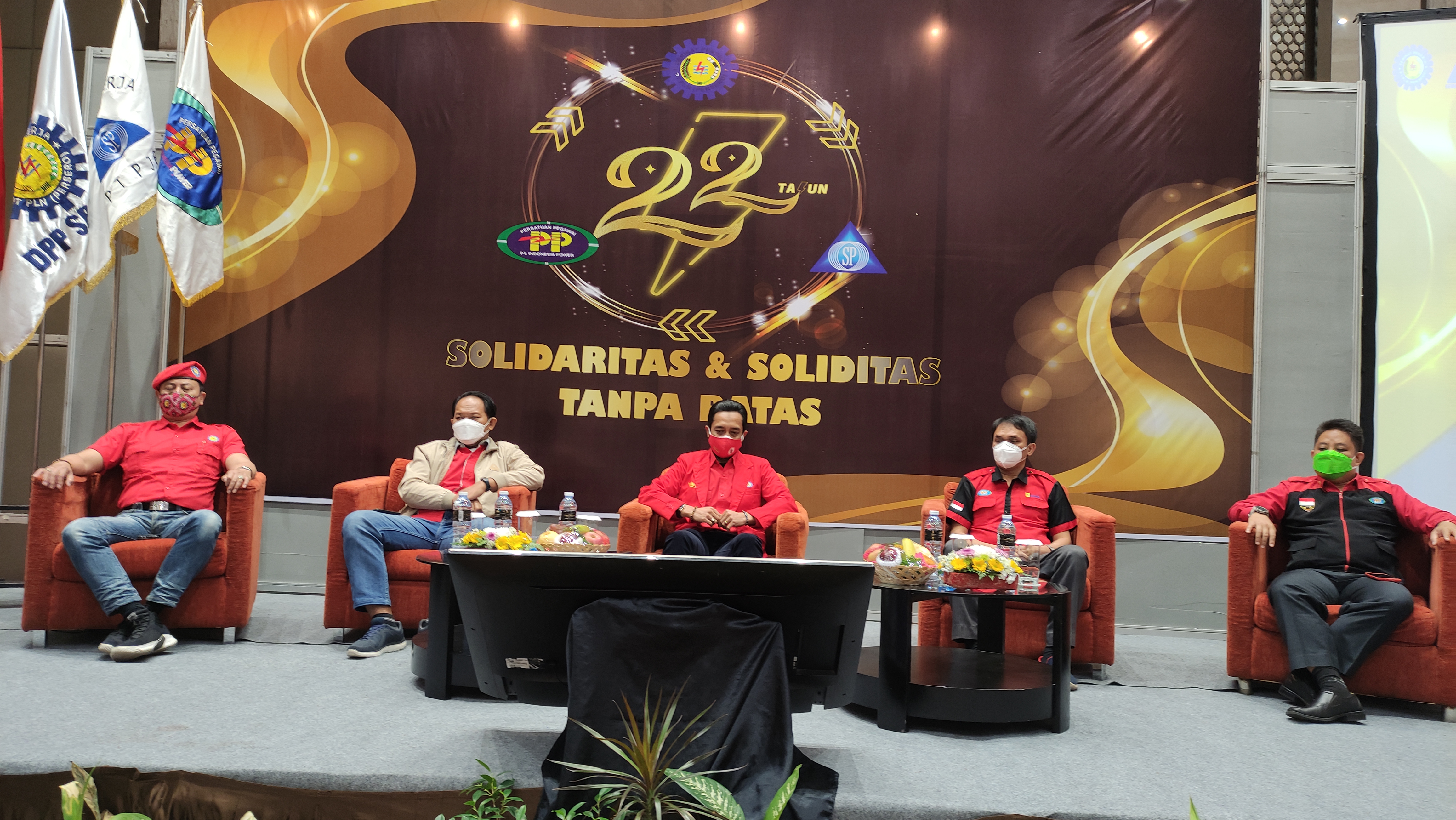 Solidarity and Solidity Without Boundaries: SP PLN Group Uniting its ...
